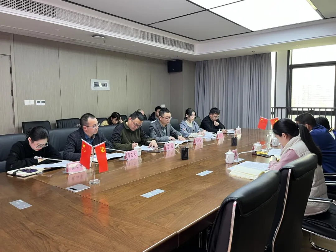 市國(guó)資委領(lǐng)導(dǎo)深入?yún)R融投資集團(tuán)、匯聚基金公司開(kāi)展調(diào)研指導(dǎo)工作